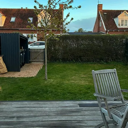 Townhouse With Art And Terrace Feriehus