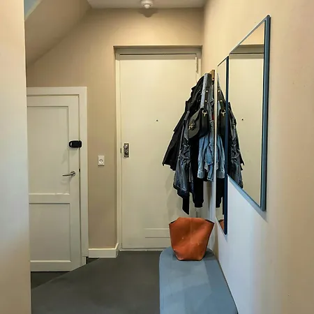 Townhouse With Art And Terrace * Kopenhagen