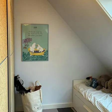 Townhouse With Art And Terrace *